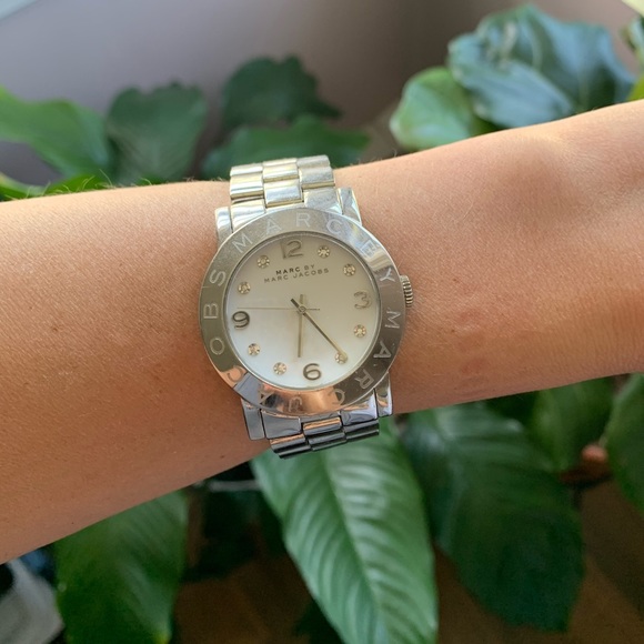 Marc Jacobs Jewelry - Marc Jacobs Silver Stainless Steel Round Dial Watch